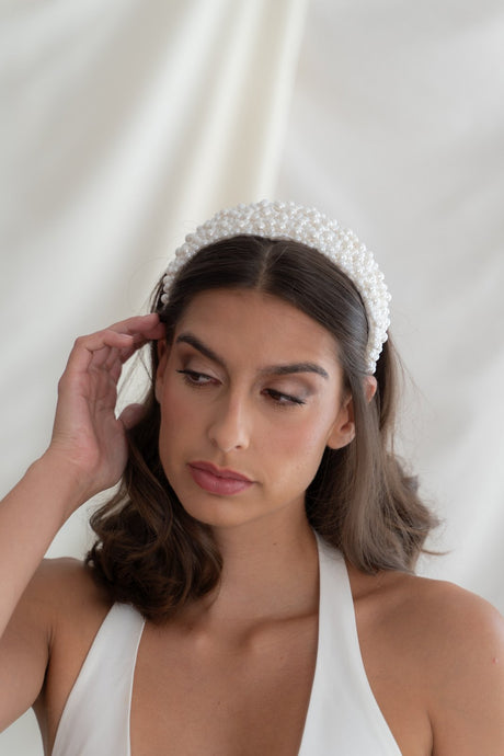 Diadema novia perlas Camille, tocado de Miss Honolulu
