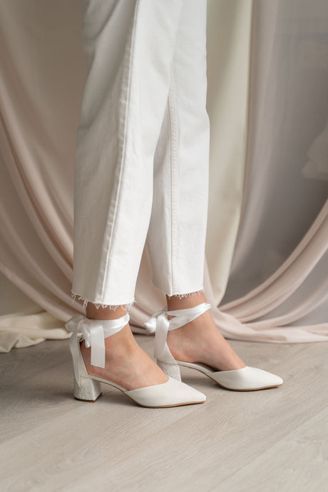 Zapatos de novia tacón bajo con lazada noa blanco, zapatos de novia de Miss Honolulu