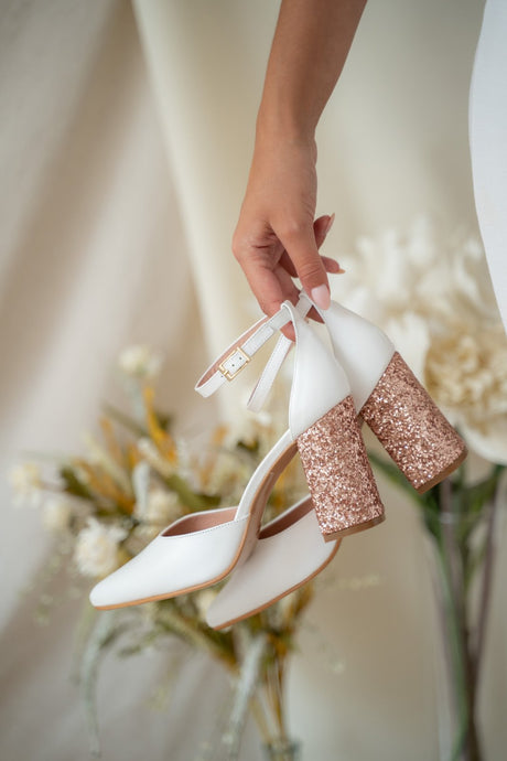 Gabriela, zapatos de novia de Miss Honolulu
