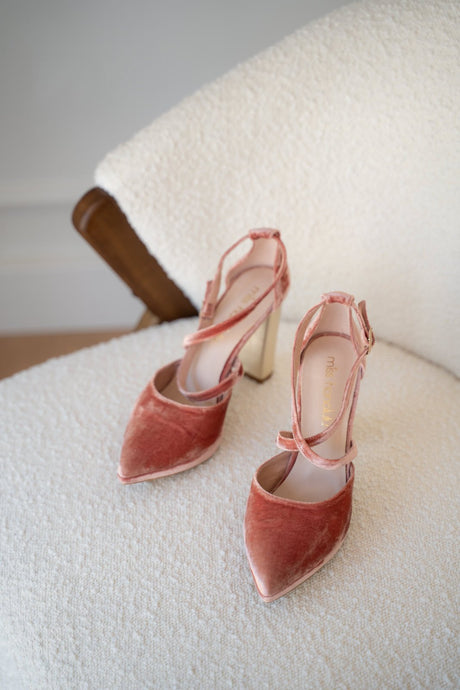 Olivia terciopelo rosado 40, producto de Miss Honolulu