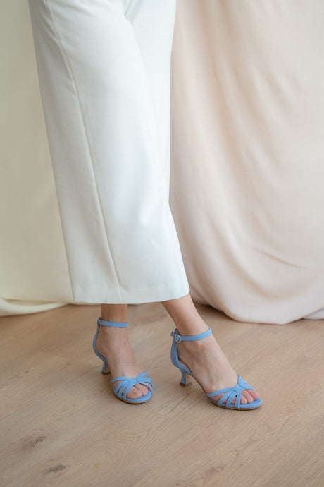 Sandalia de novia tacón bajo azure paris, zapatos de novia de Miss Honolulu