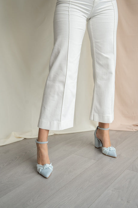 Zapatos de novia ante azul modelo leonor, zapatos de novia de Miss Honolulu