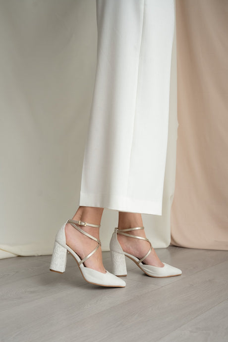 Zapatos de novia terciopelo blanco Matilda, zapatos de novia de Miss Honolulu