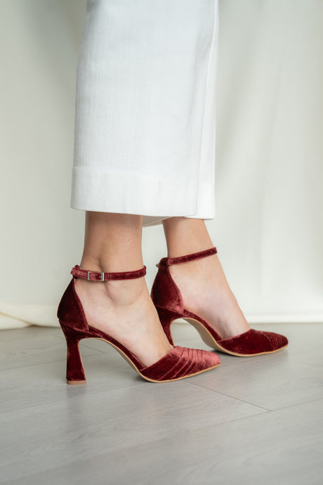 Zapatos de novia plisado burdeos gadea, zapatos de novia de Miss Honolulu