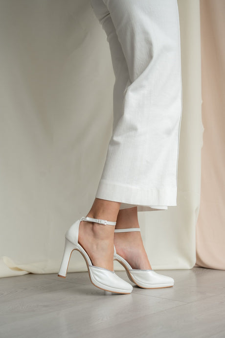 Zapatos de novia blanco tacon alto escote strass alba, zapatos de novia de Miss Honolulu